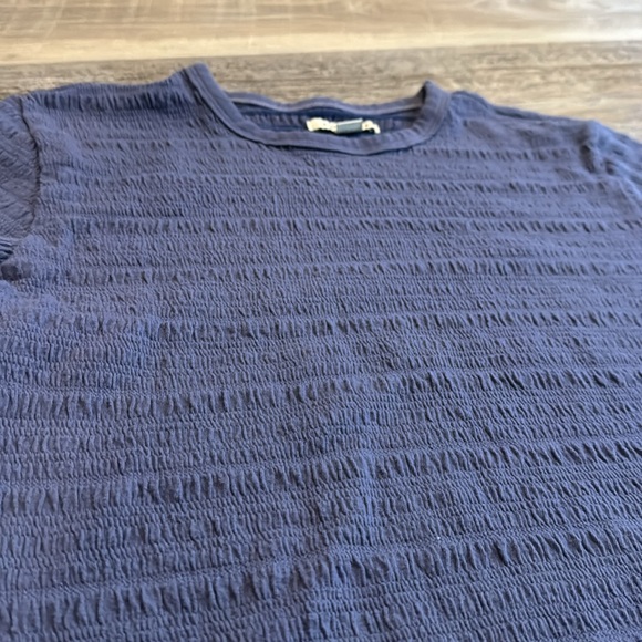 AE crinkle shirts - Picture 3 of 9